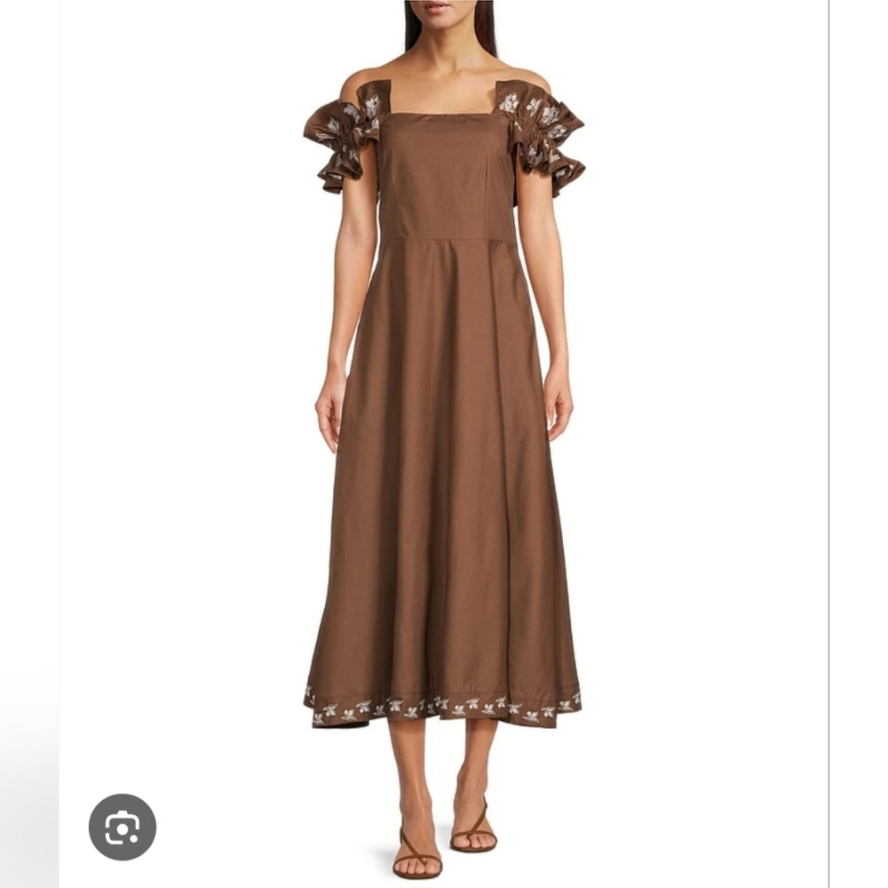 Fanm Mon Alanya On Or Off-The-Shoulder Floral Embroidered Midi Dress